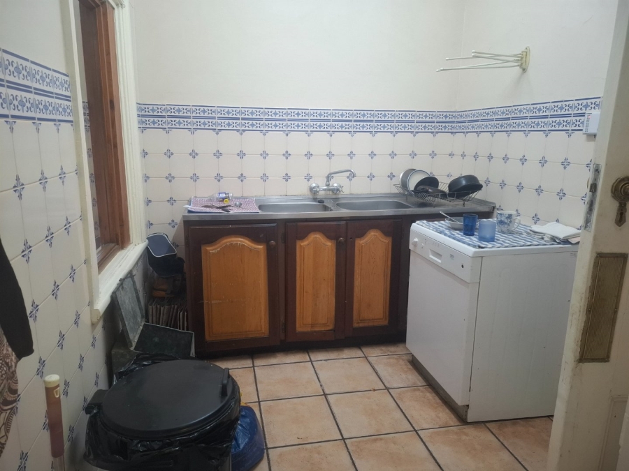 5 Bedroom Property for Sale in Kroonstad Central Free State